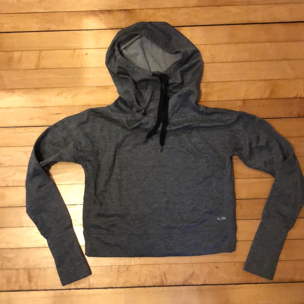 crop sweatshirt